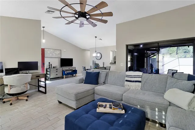 $324,900 | 6269 North Mirror Lake Drive, Unit 6269, Sebastian, FL 32958