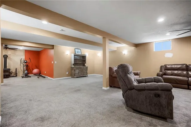 $514,900 | 15855 Gardner West Road, Gardner, KS 66030