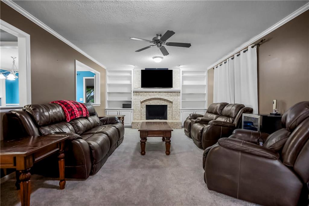 15855 Gardner West Road Gardner, KS 66030 - Photo 4 of 35