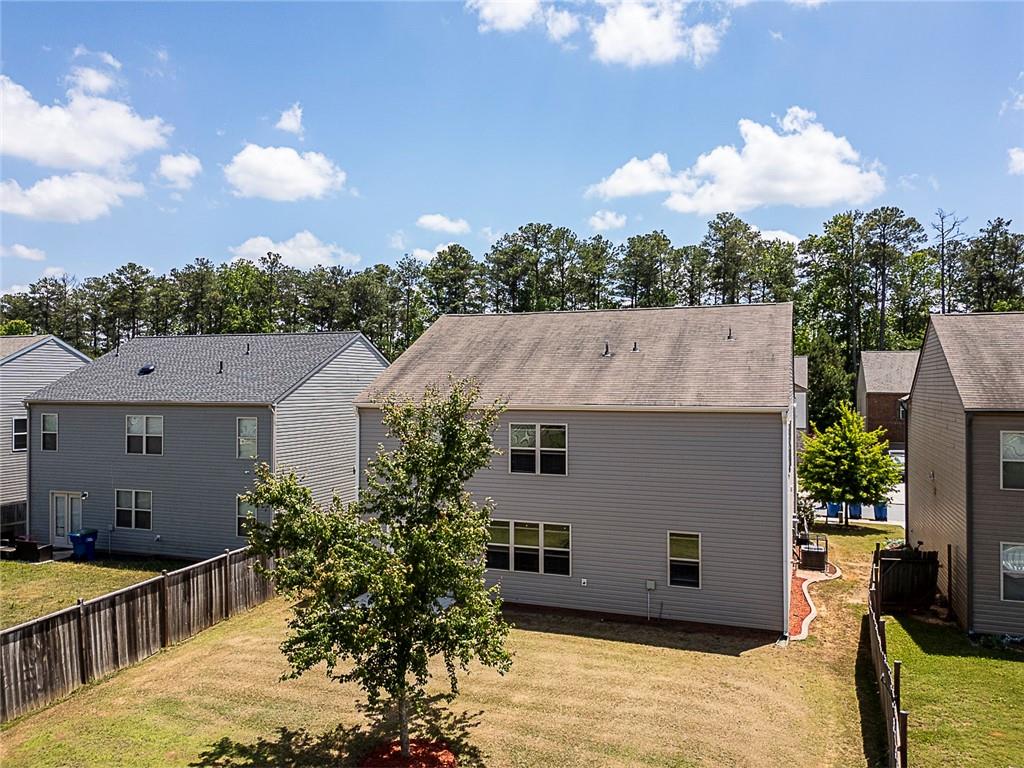 3922 Makeover Court Atlanta, GA 30349 - Photo 3 of 38