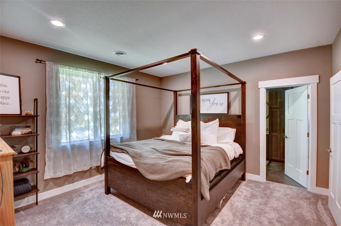 1221 Chapman Road Castle Rock, WA 98611 - Photo 9 of 16 Gallery Image 9