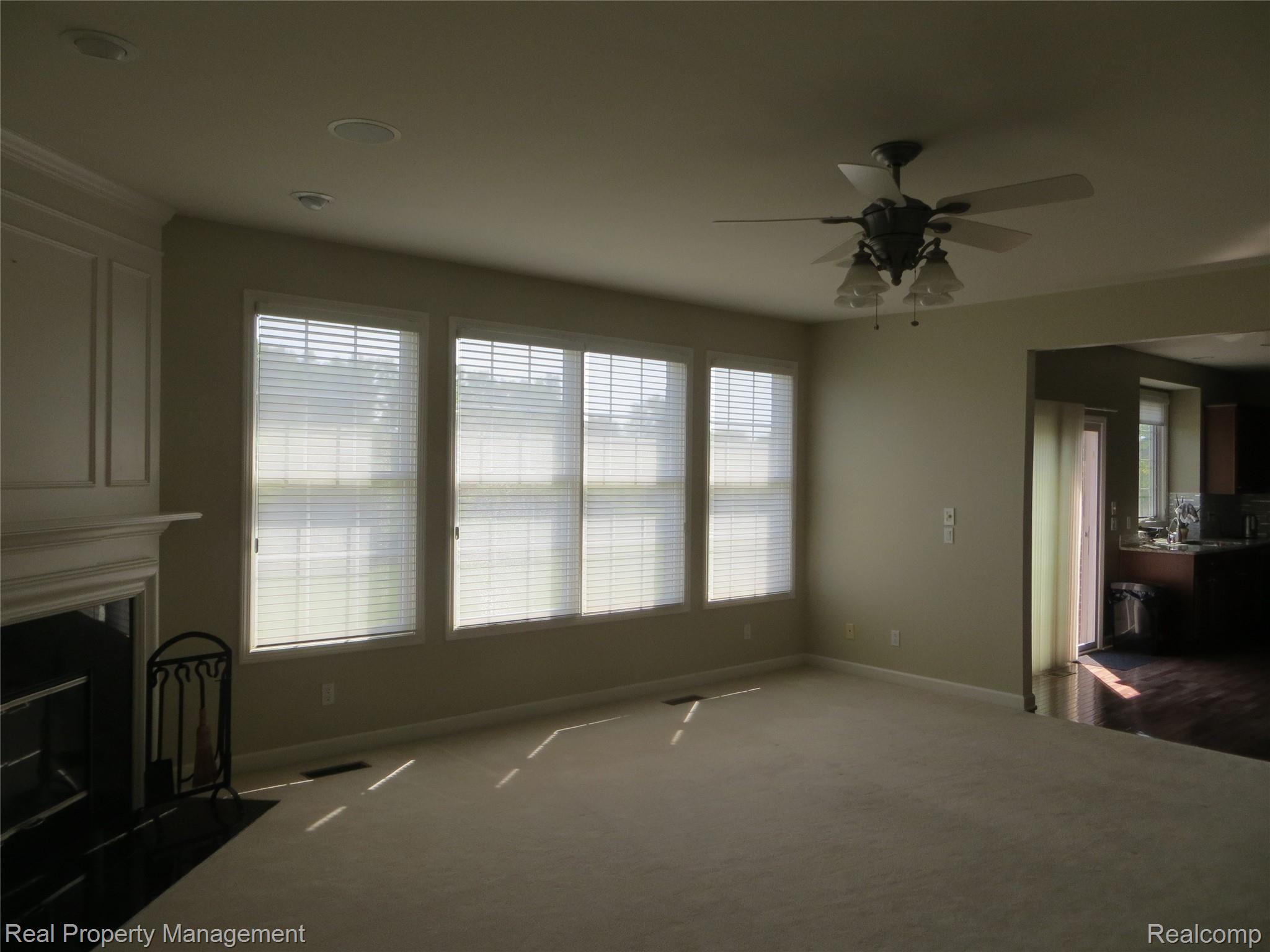 5650 Stonehaven Boulevard Rochester, MI 48306 - Photo 12 of 59 IMG_6630.JPG