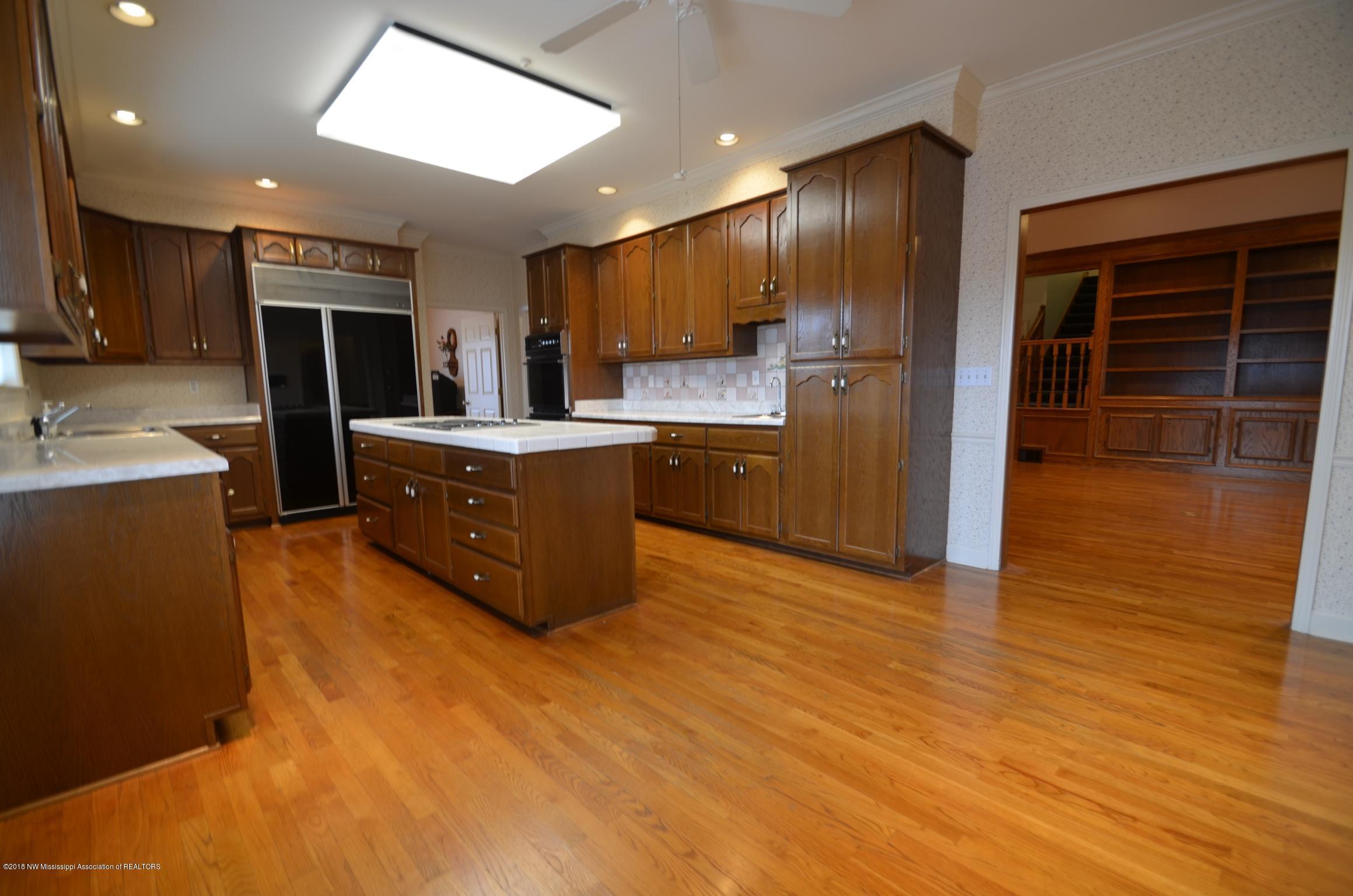3460 Plum Point Road East Olive Branch, MS 38654 - Photo 17 of 50 015b8d9415d2b4c797d88c97f34a618c82ed5c2e