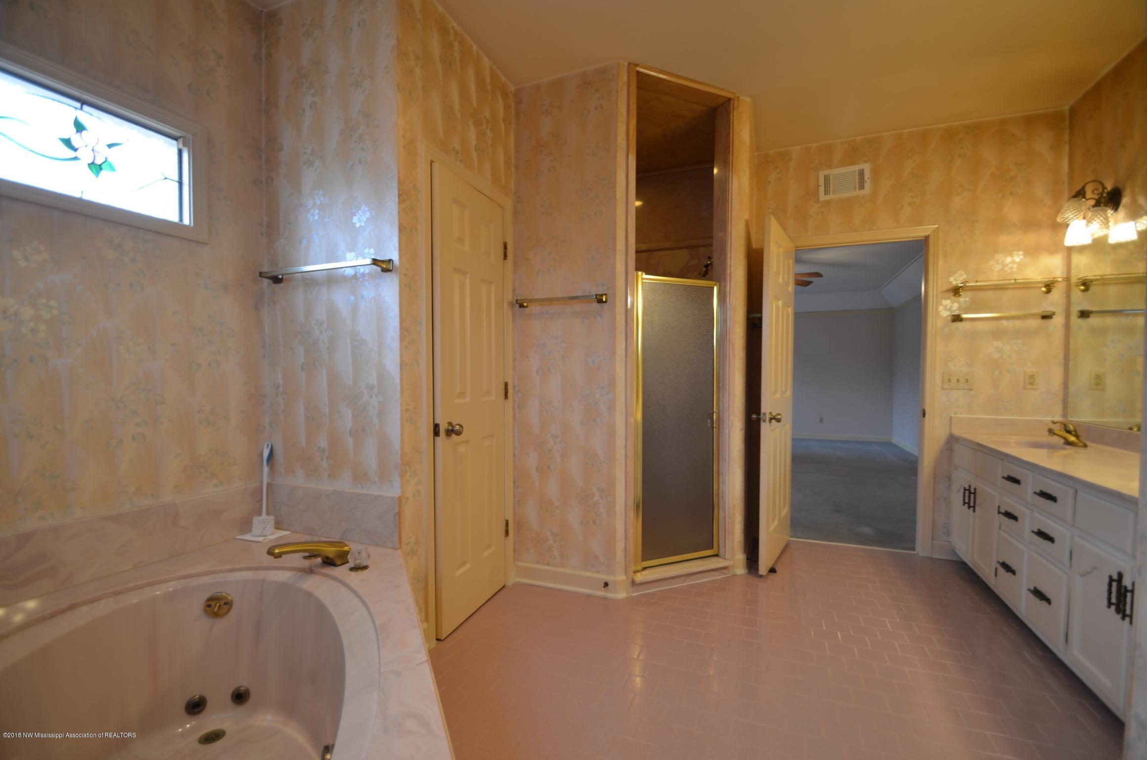 3460 Plum Point Road East Olive Branch, MS 38654 - Photo 34 of 50 0168285add95af0ea5fe215e7903d381f7015efb