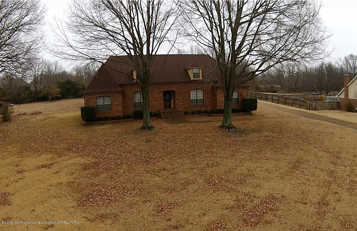 3460 Plum Point Road East Olive Branch, MS 38654 - Photo 4 of 50 5