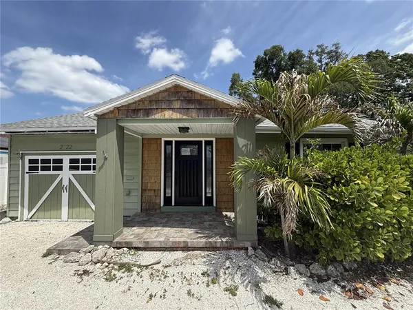 $290,000 | 2722 9th Avenue West, Bradenton, FL 34205