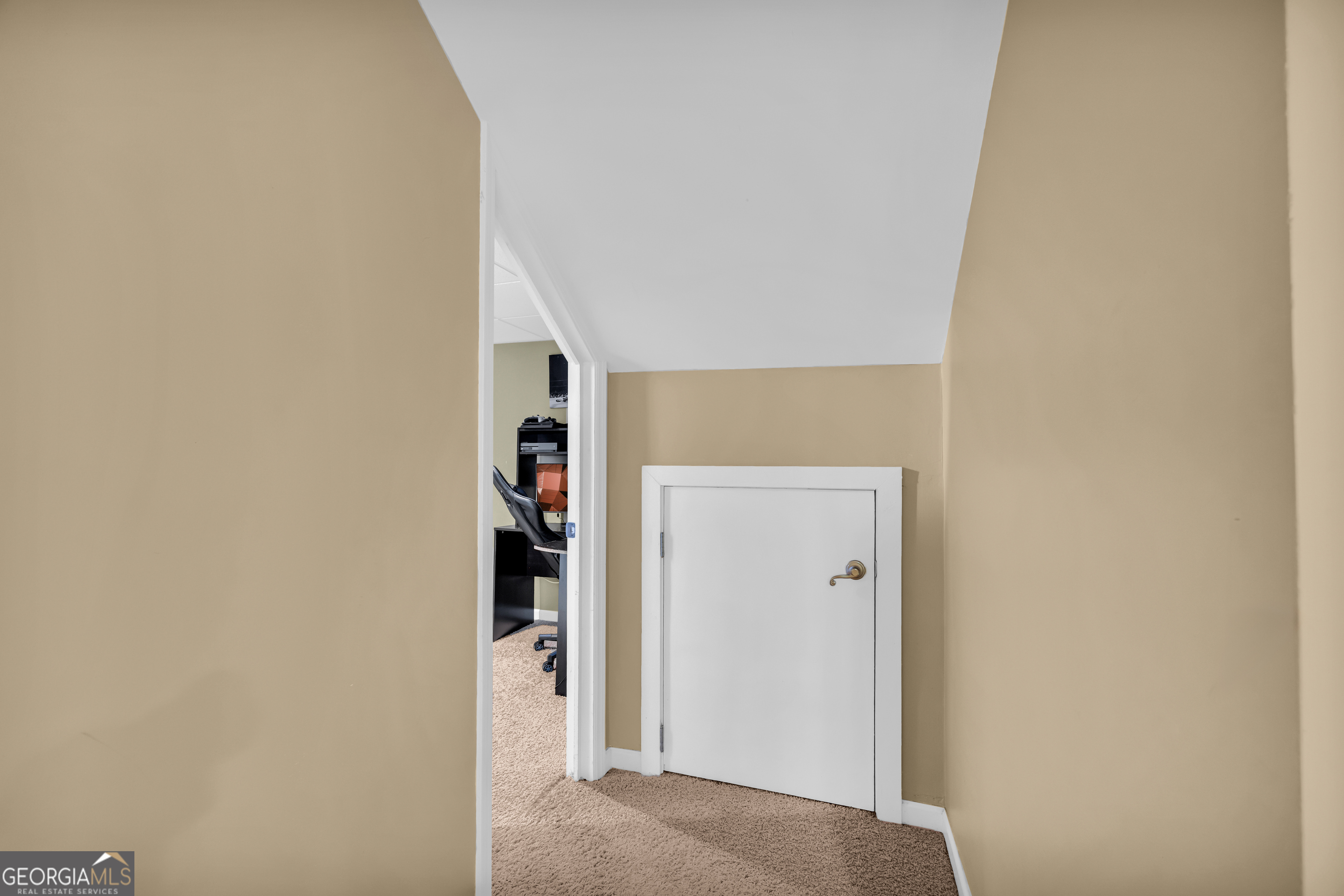533 Emory Chambers Road Lula, GA 30554 - Photo 68 of 88 a view of a hallway with closet