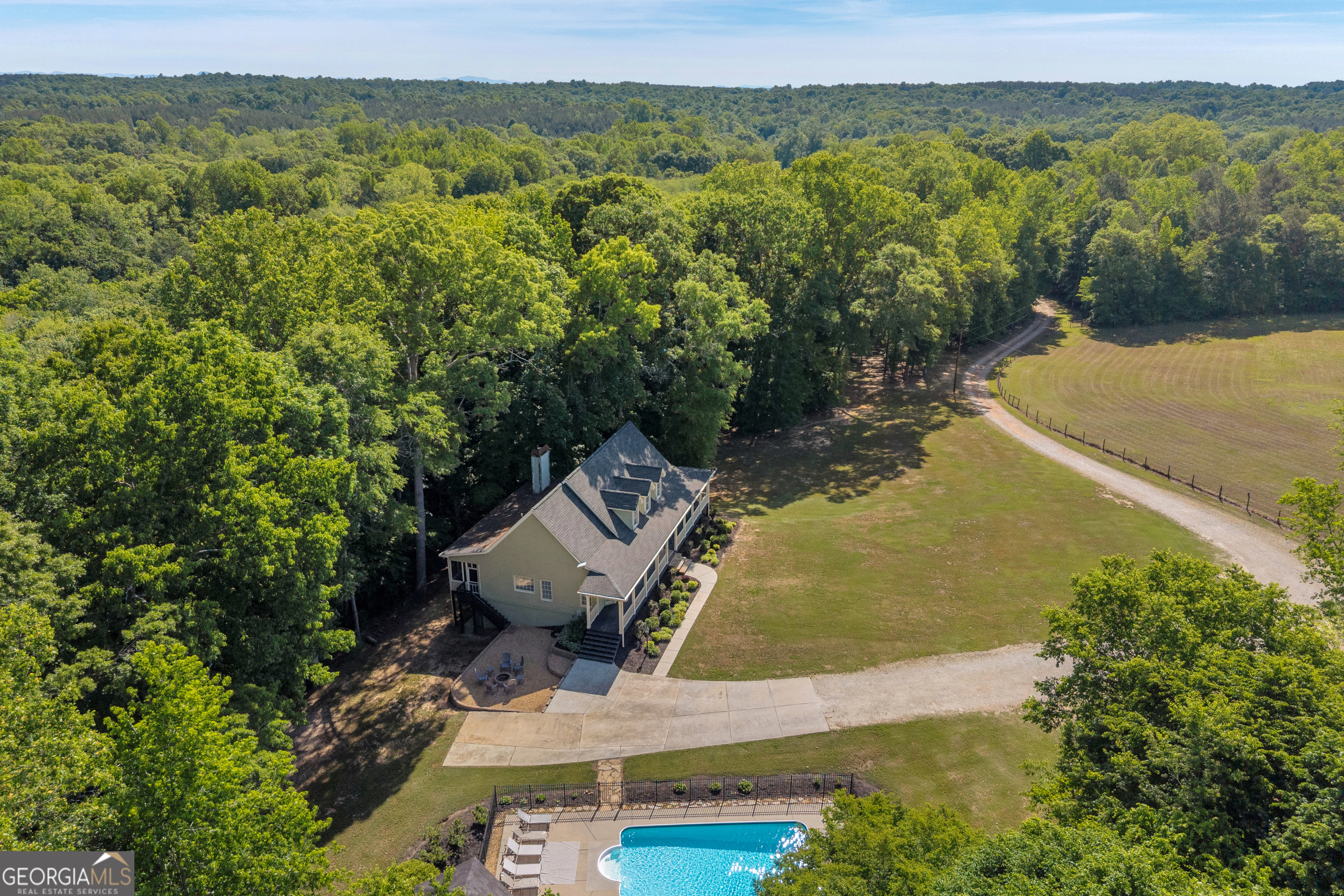 533 Emory Chambers Road Lula, GA 30554 - Photo 8 of 88