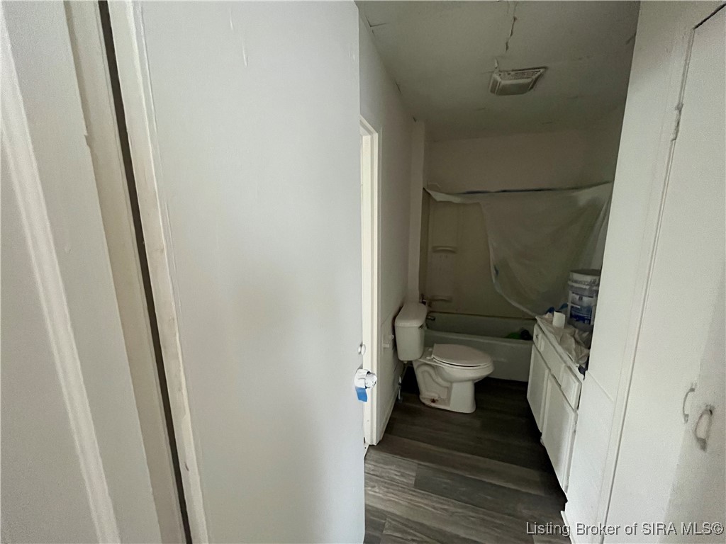 1711 Charlestown Road New Albany, IN 47150 - Photo 6 of 17