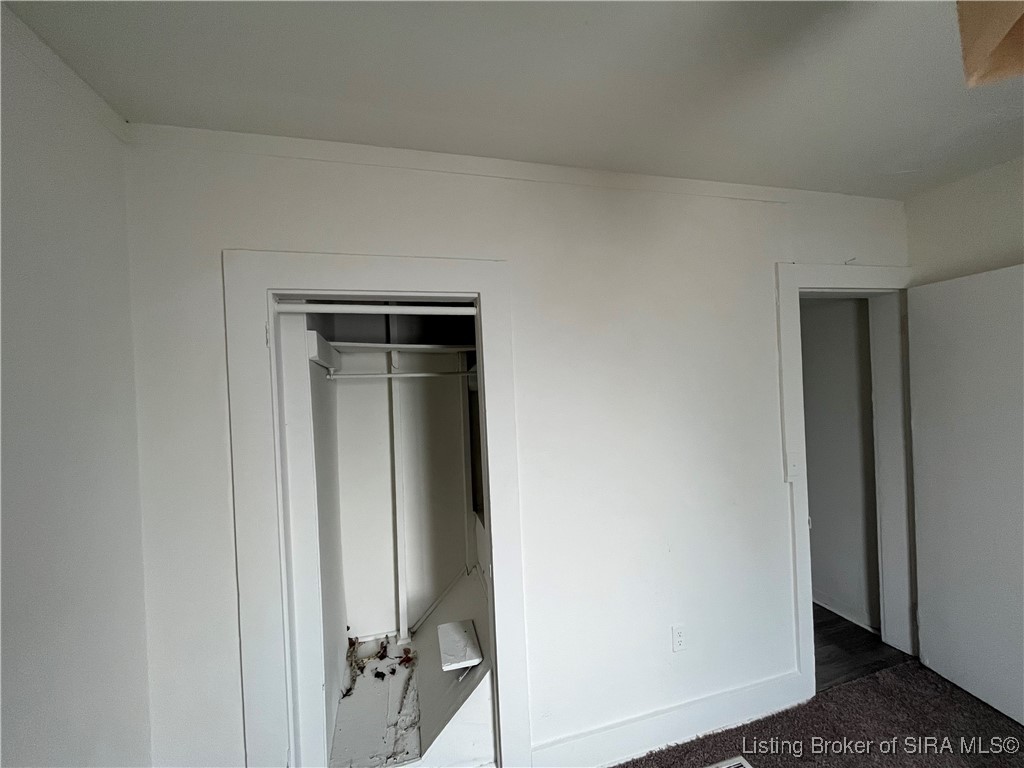 1711 Charlestown Road New Albany, IN 47150 - Photo 8 of 17