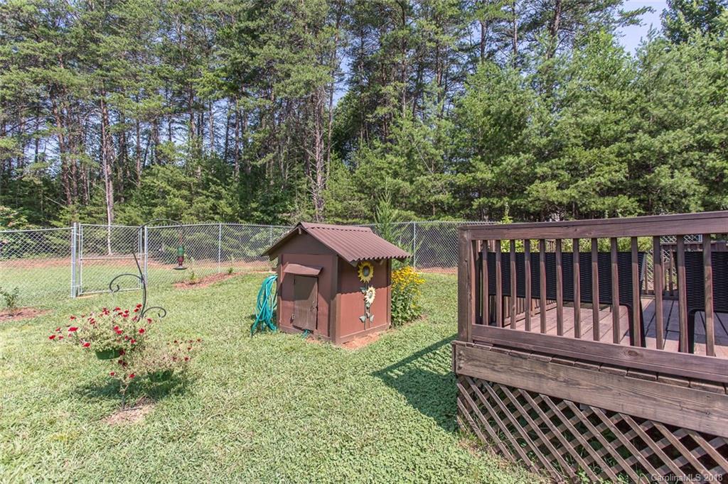 304 Misery Ridge Mill Spring, NC 28756 - Photo 29 of 29 Gallery Image 29