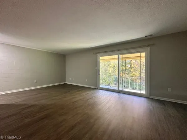 $1,025 | 1114 Maiden Lane, Unit 6, Reidsville, NC 27320