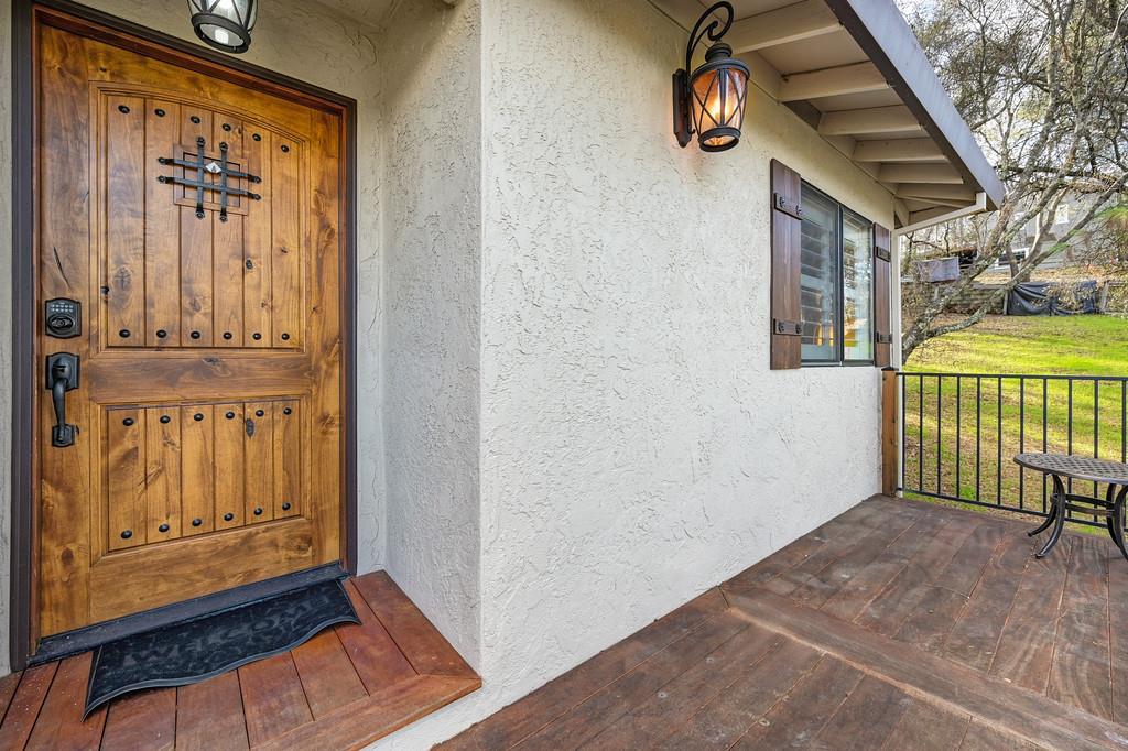 22901 Sunset Ridge Drive Auburn, CA 95602 - Photo 6 of 68