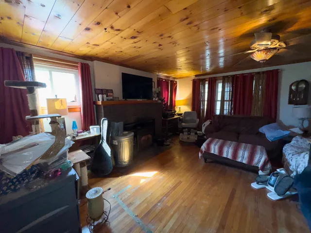 $199,900 | 68 Monroe Road, Bath, NH 03740