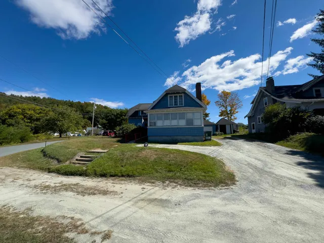 $199,900 | 68 Monroe Road, Bath, NH 03740