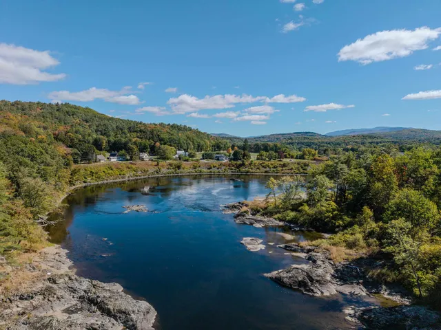 $199,900 | 68 Monroe Road, Bath, NH 03740