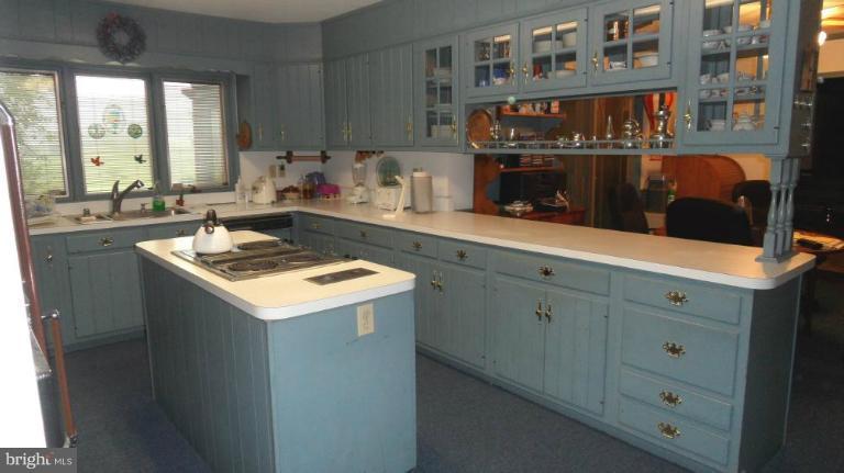 6920 Green Valley Road New Market, MD 21774 - Photo 24 of 30 Kitchen