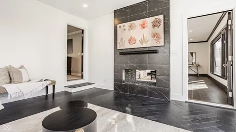 $2,599,900 | 1995 West 116th Street, Carmel, IN 46032