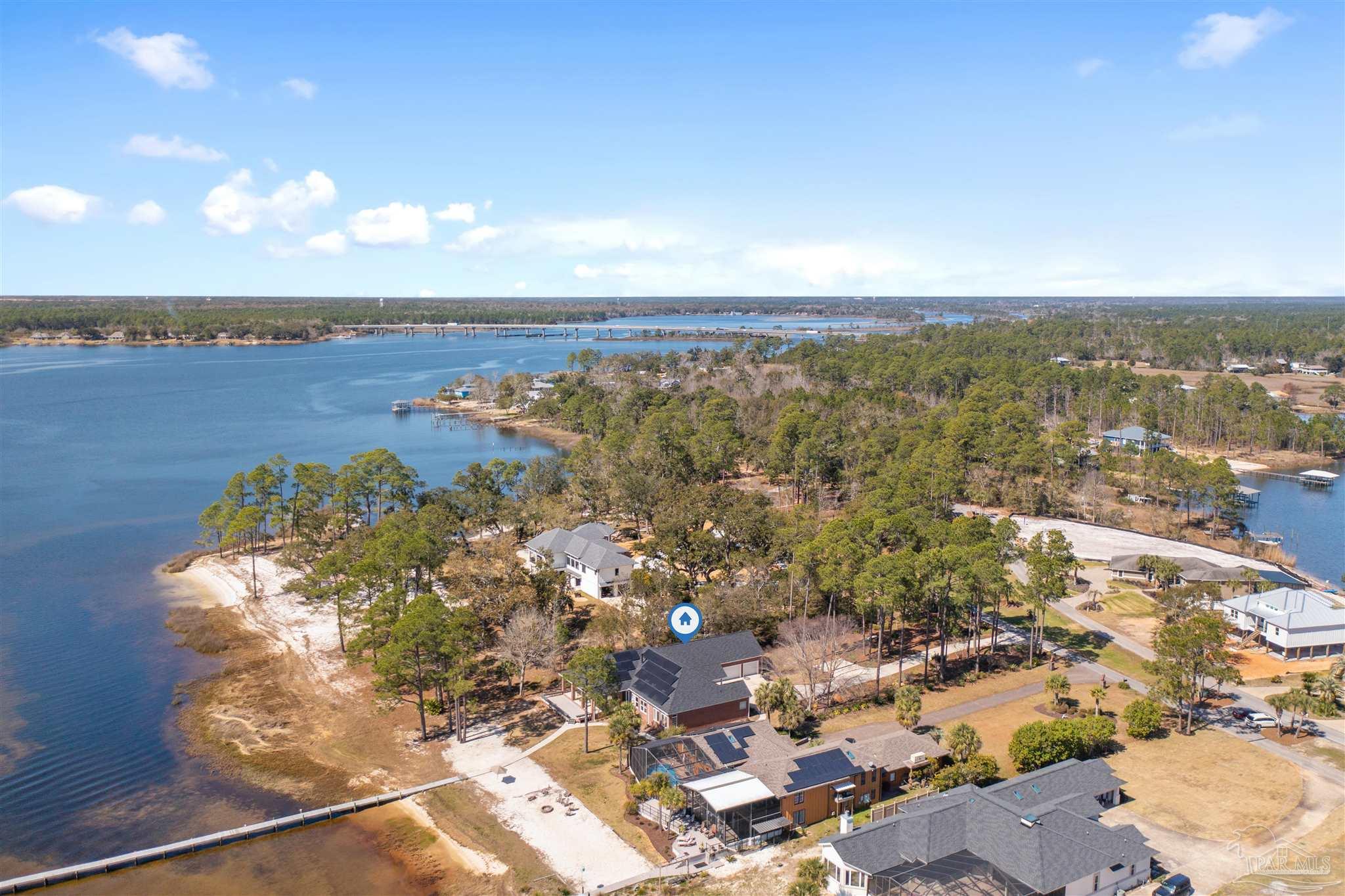 7797 Petersen Point Road Milton, FL 32583 - Photo 5 of 46 Gallery Image 5