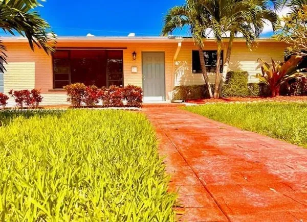 $4,300 | Undisclosed Address, Miami, FL 33173