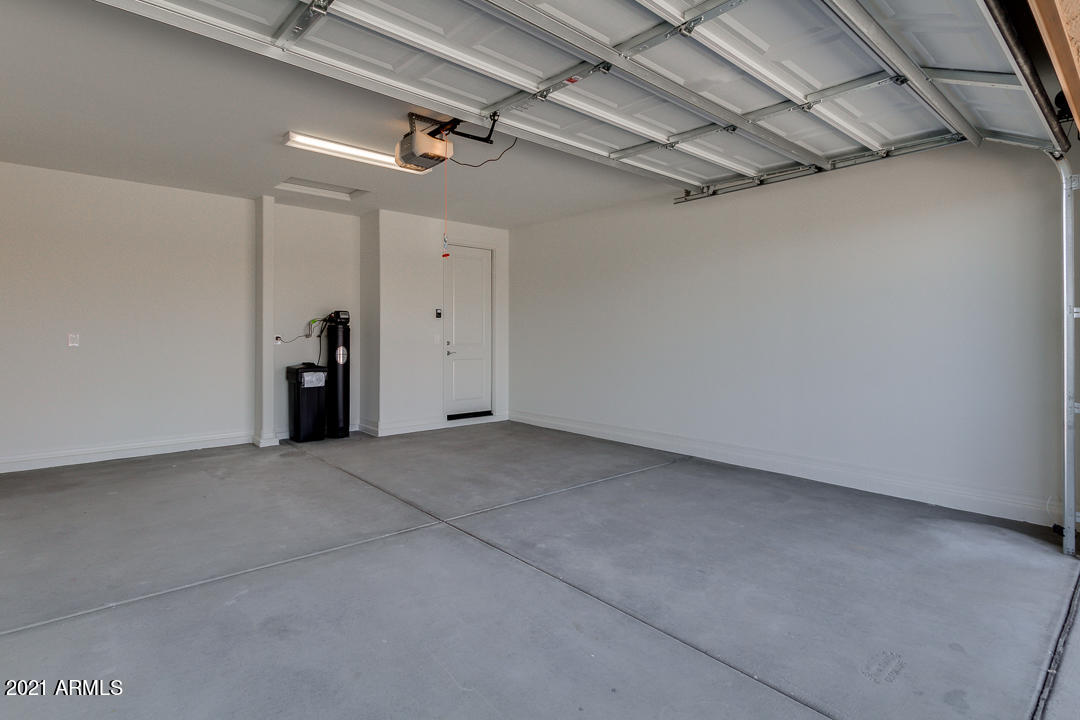22897 East Marsh Road Queen Creek, AZ 85142 - Photo 18 of 36