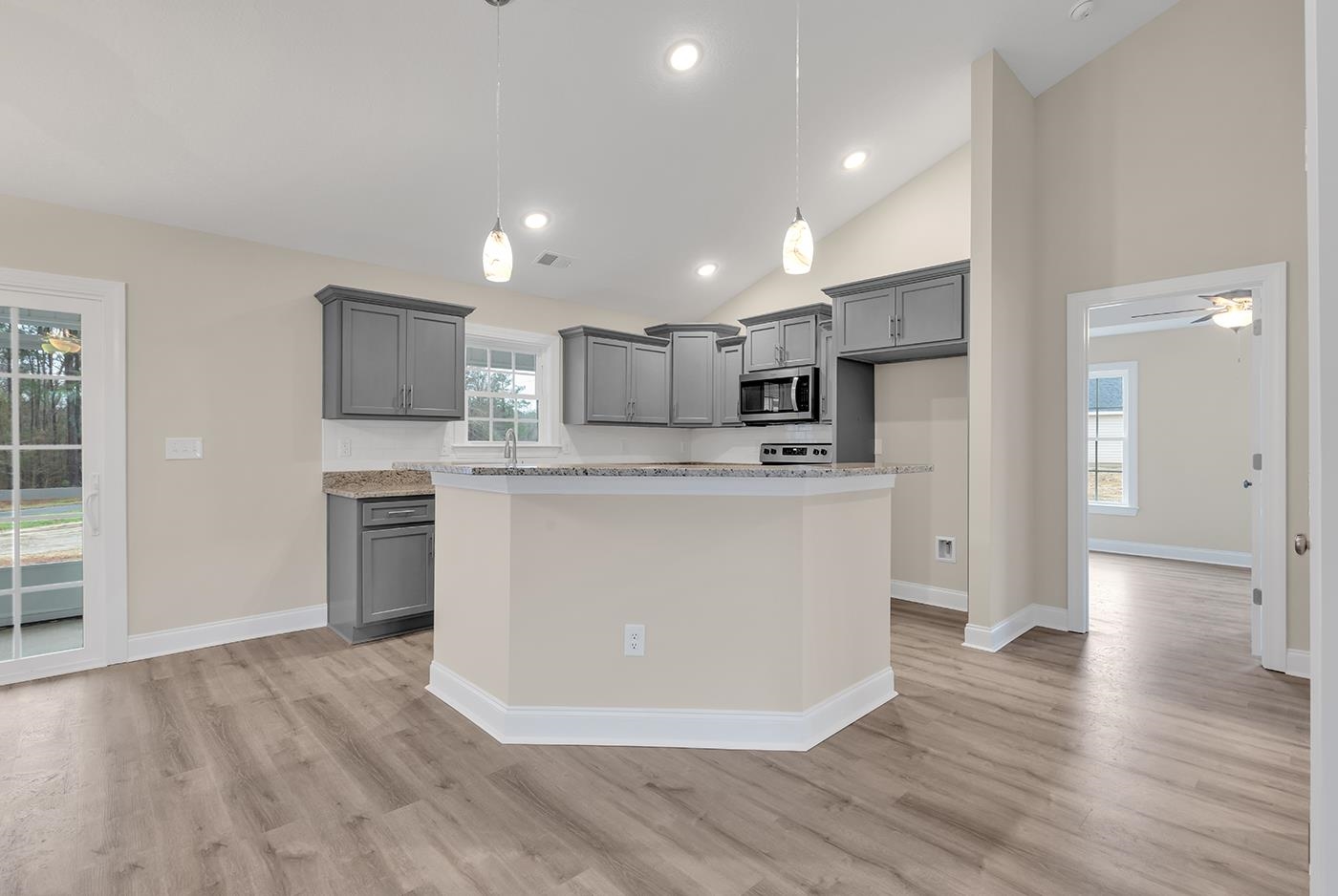 1644 Little Buck Road Conway, SC 29527 - Photo 8 of 34 Gallery Image 8