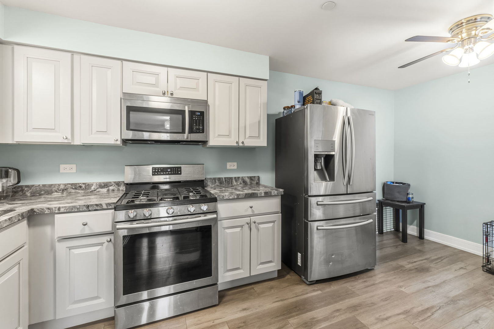 10304 Ridgeland Avenue, Unit 207 Chicago Ridge, IL 60415 - Photo 4 of 16