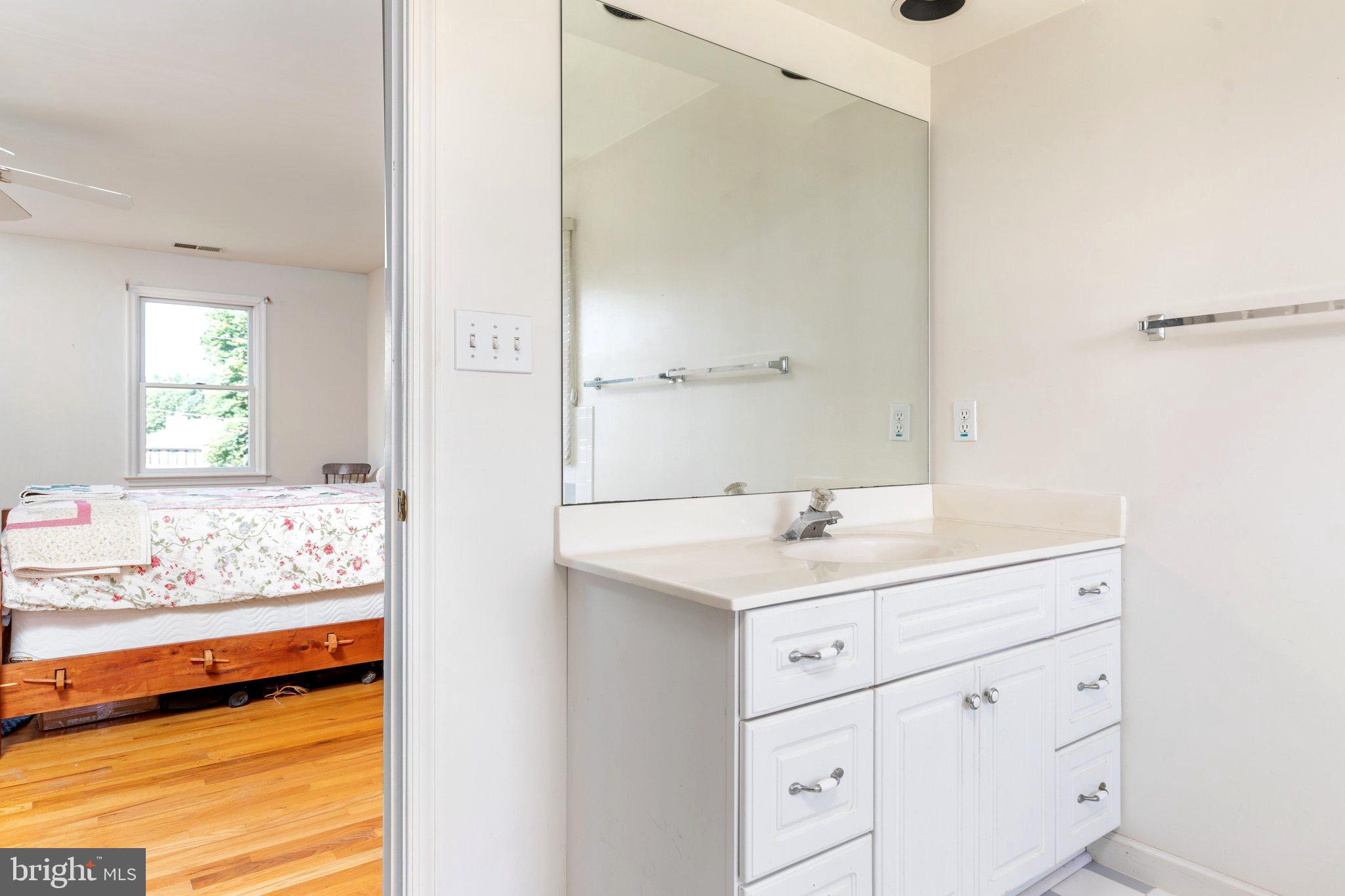 10431 Pineview Road Manassas, VA 20111 - Photo 25 of 51 View from master bath to master bedroom