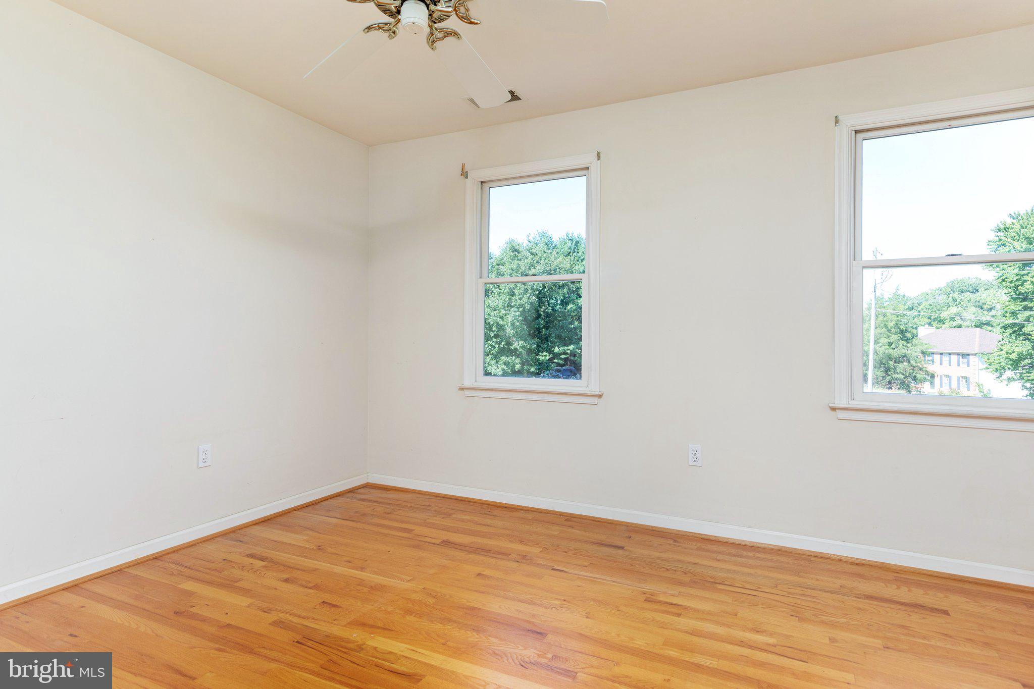 10431 Pineview Road Manassas, VA 20111 - Photo 29 of 51 Bedroom #3