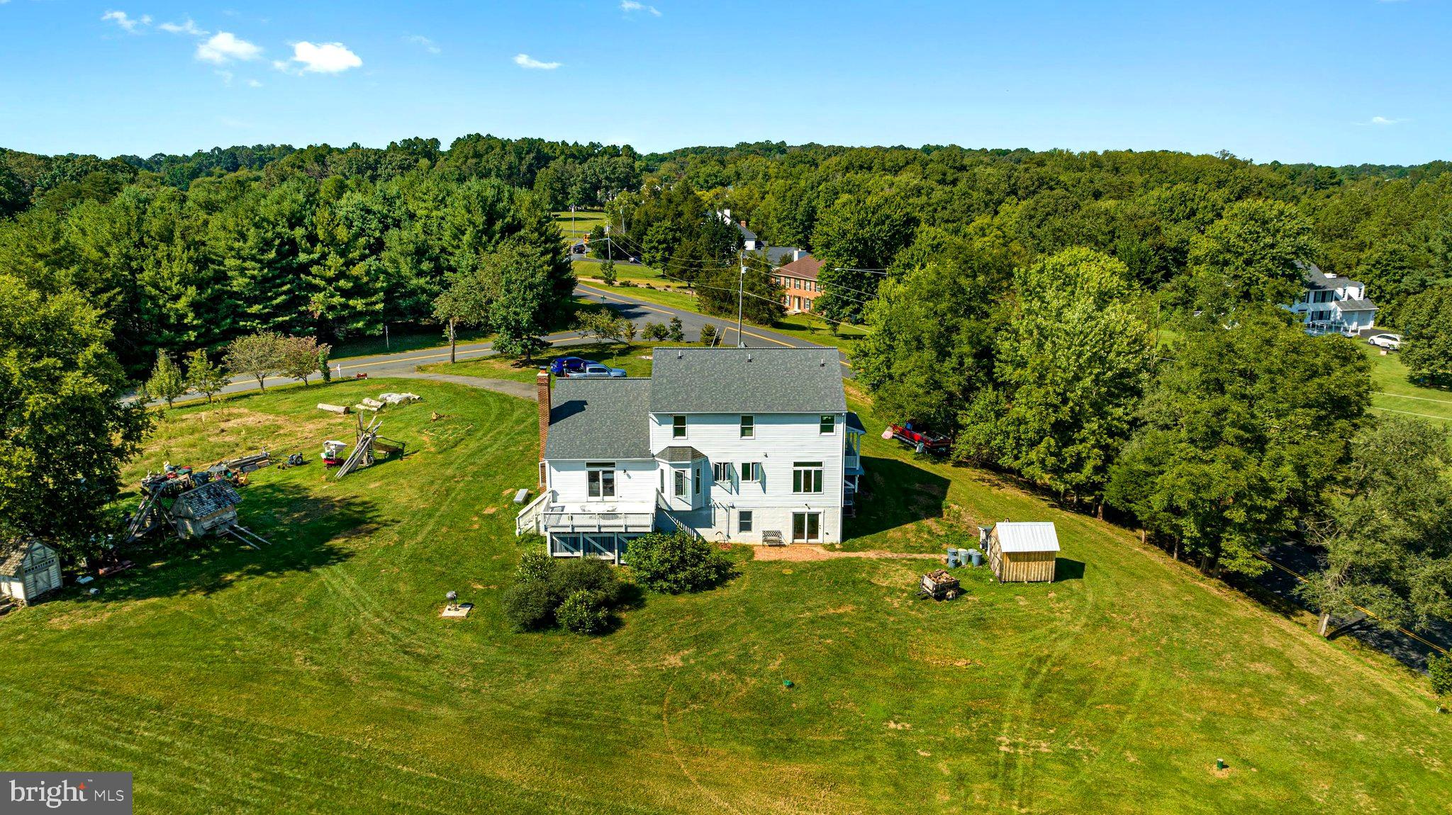 10431 Pineview Road Manassas, VA 20111 - Photo 39 of 51 Plenty of space in the backyard to grow