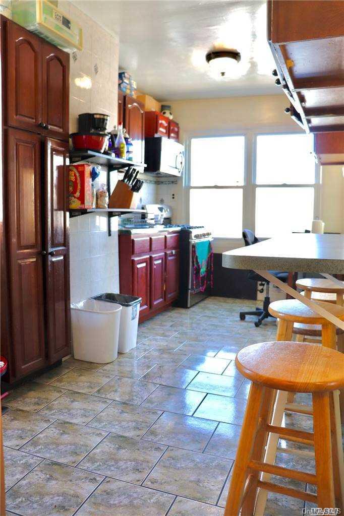 97-11 Cresskill Place Queens, NY 11435 - Photo 17 of 36