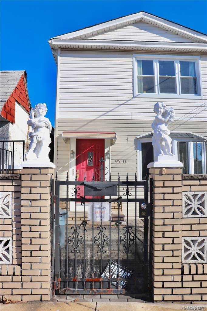 97-11 Cresskill Place Queens, NY 11435 - Photo 2 of 36