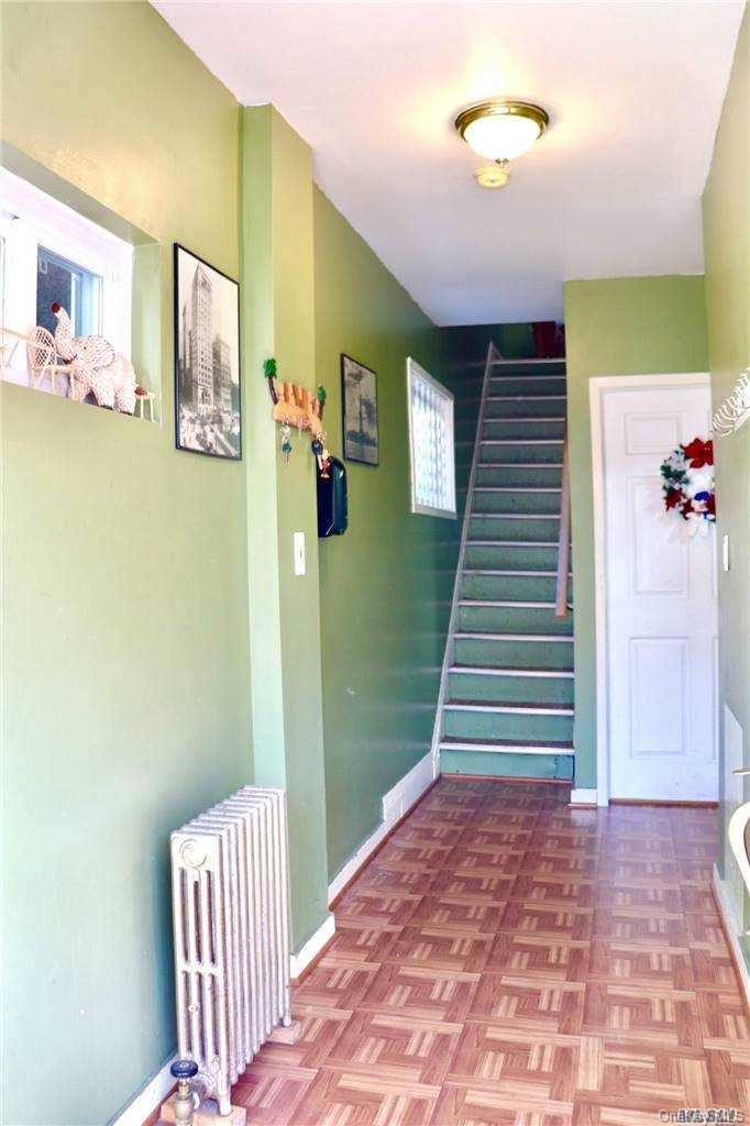 97-11 Cresskill Place Queens, NY 11435 - Photo 9 of 36