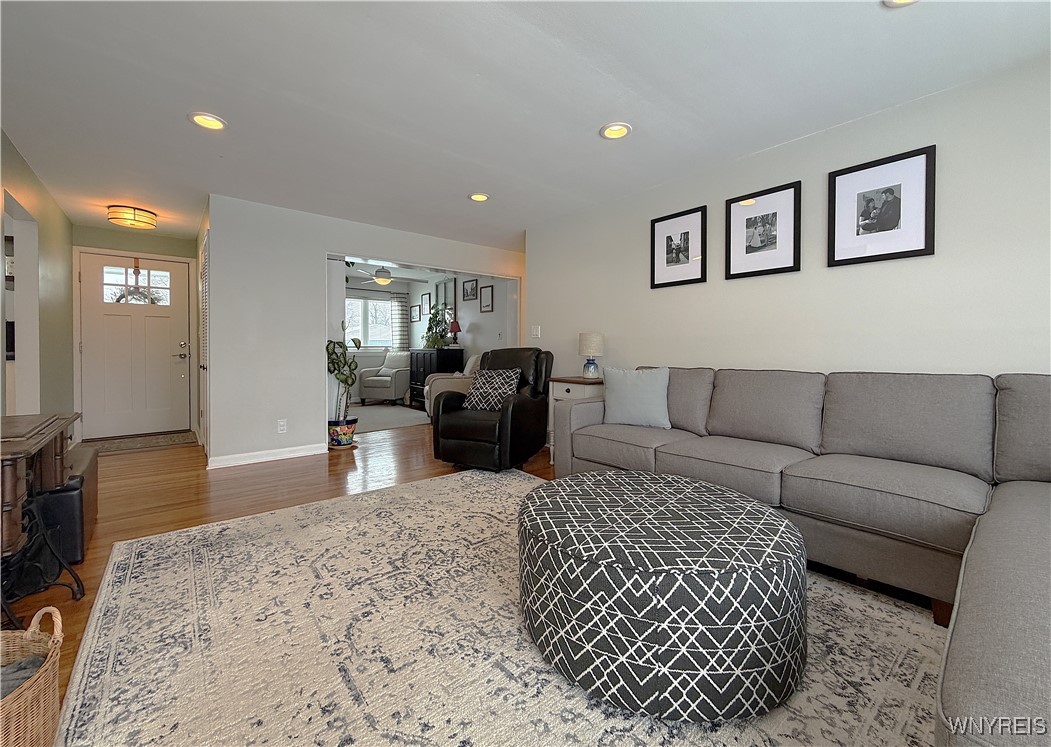 325 Glenalby Road Tonawanda, NY 14150 - Photo 3 of 37