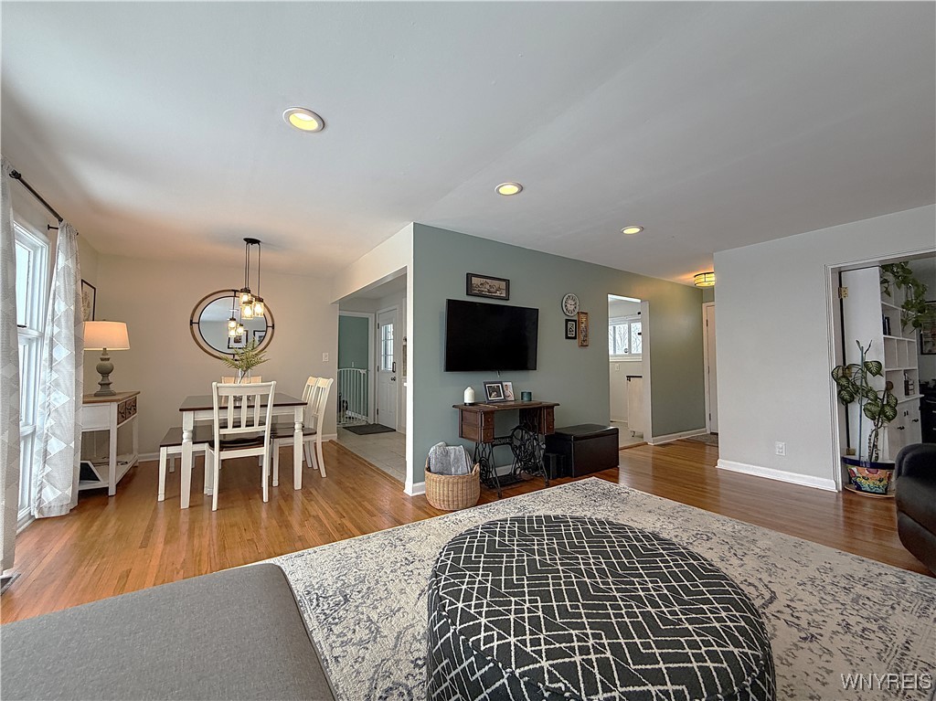 325 Glenalby Road Tonawanda, NY 14150 - Photo 5 of 37