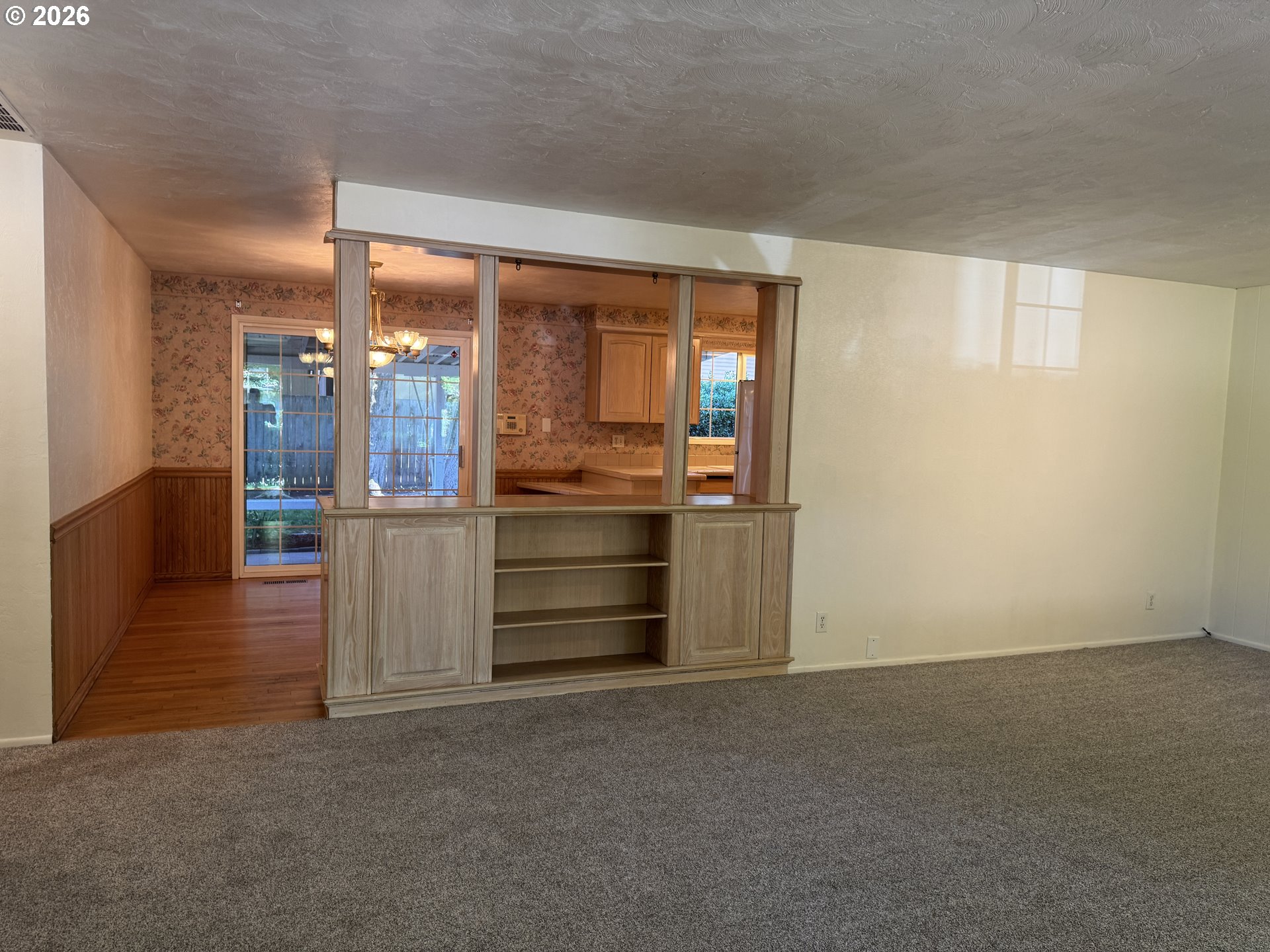 260 Susan Street Eugene, OR 97404 - Photo 7 of 33