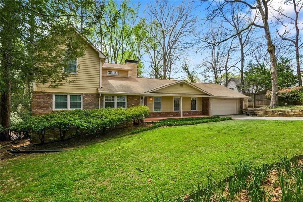 1631 Harts Mill Road Northeast Brookhaven, GA 30319 - Photo 3 of 51