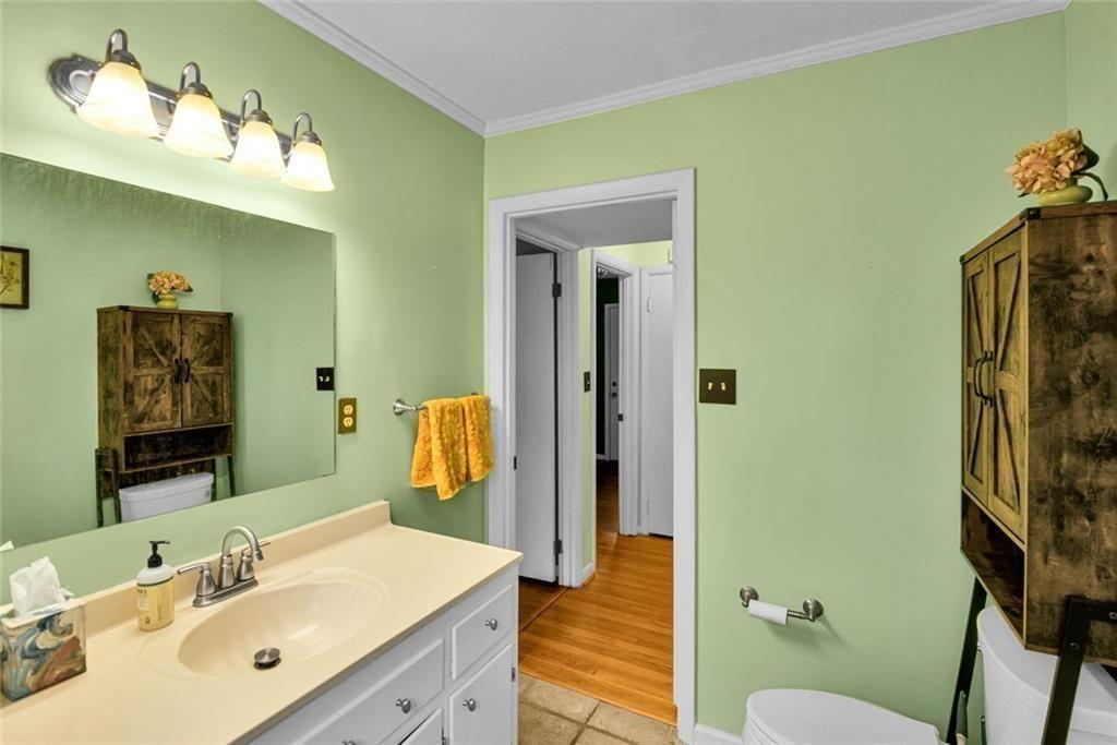 1631 Harts Mill Road Northeast Brookhaven, GA 30319 - Photo 36 of 51