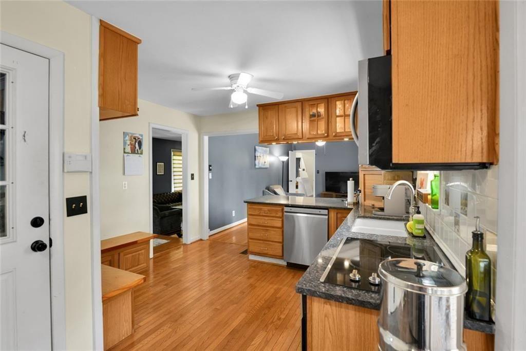 1631 Harts Mill Road Northeast Brookhaven, GA 30319 - Photo 10 of 51