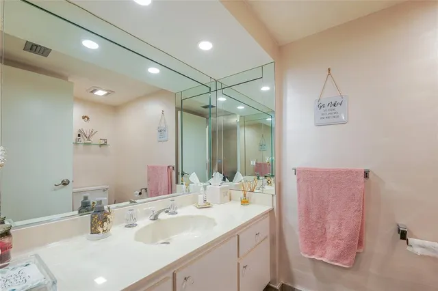 $255,000 | 7400 Radice Court, Unit 609, Lauderhill, FL 33319