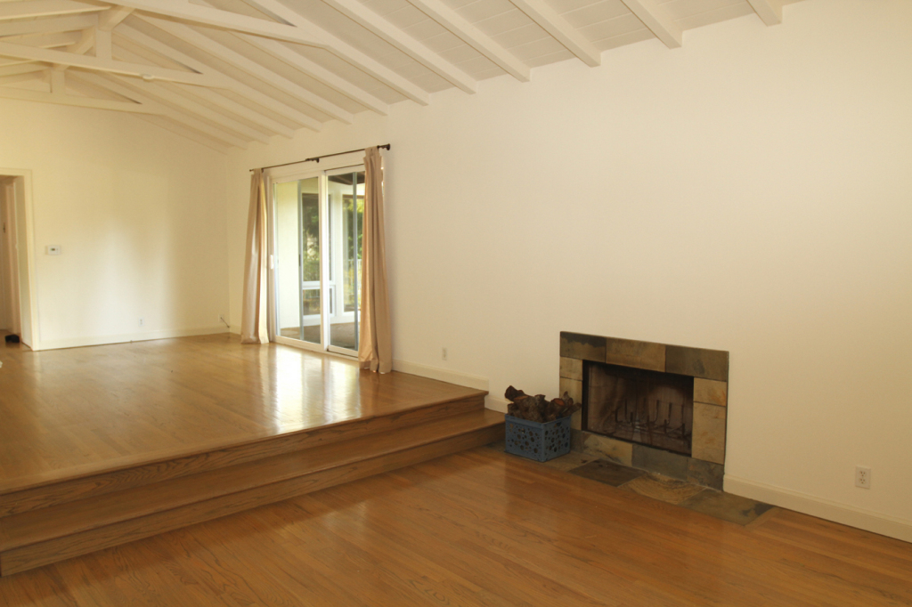 2608 Tallant Road Santa Barbara, CA 93105 - Photo 3 of 10 Living Room/Dining Room
