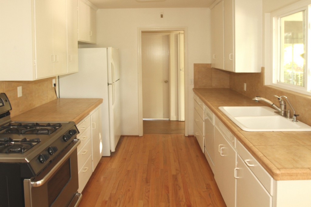2608 Tallant Road Santa Barbara, CA 93105 - Photo 6 of 10 Kitchen