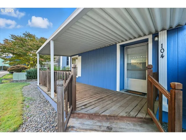 $160,000 | 8300 Northeast Quatama Street, Unit 104, Hillsboro, OR 97006