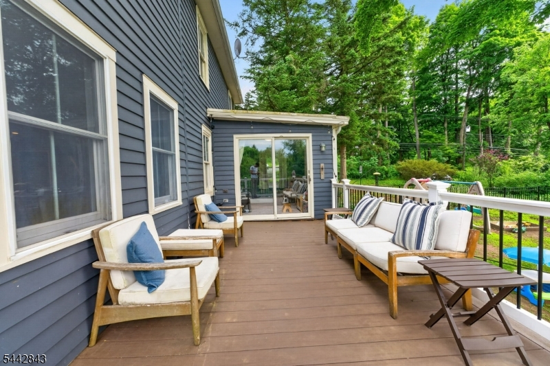 79 West Main Street Mendham, NJ 07945 - Photo 19 of 31