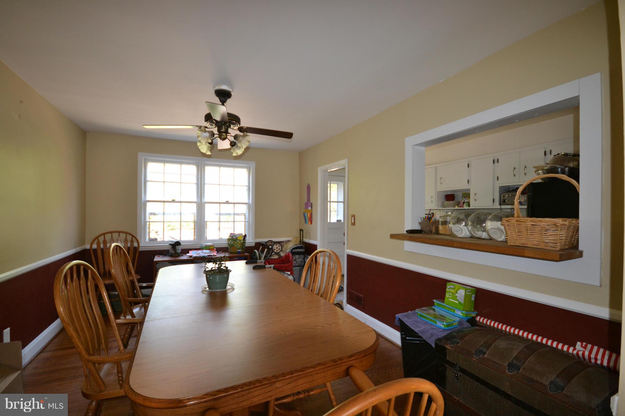 200 Dumbarton Road Baltimore, MD 21212 - Photo 3 of 9 Dining Room