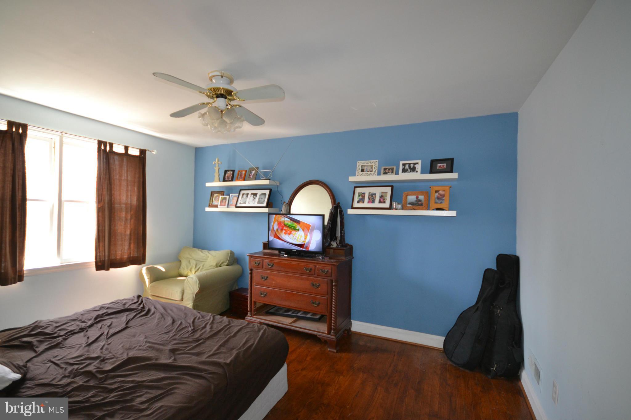 200 Dumbarton Road Baltimore, MD 21212 - Photo 5 of 9 Bedroom (Master)