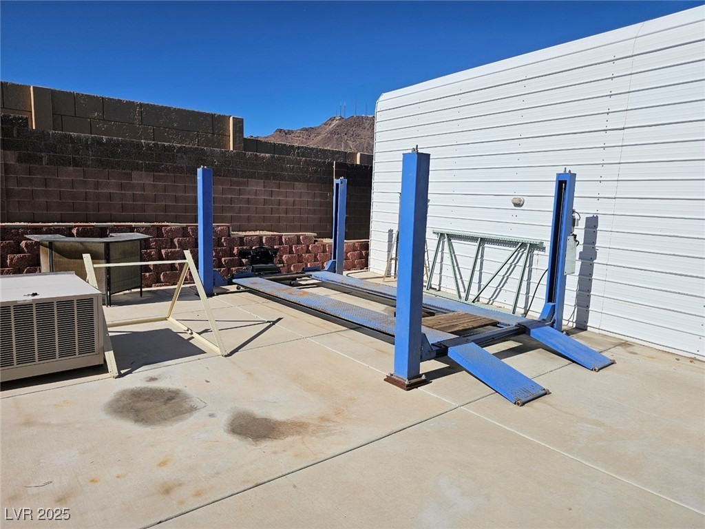 104 Appian Way Henderson, NV 89002 - Photo 24 of 52 View of patio