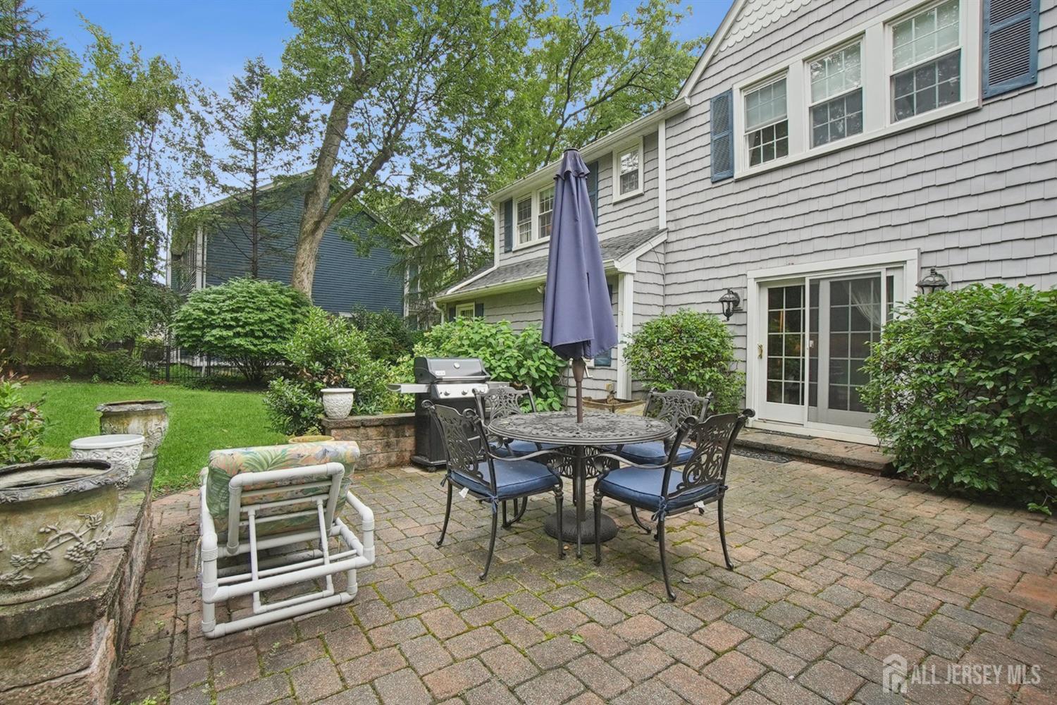 12 Edgewood Road Edison, NJ 08820 - Photo 45 of 68