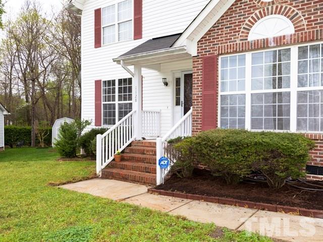 1128 Pilton Place Raleigh, NC 27604 - Photo 2 of 25 Gallery Image 2