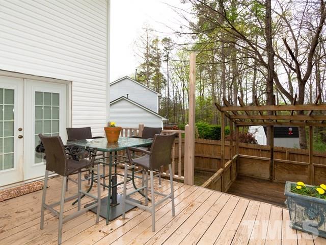 1128 Pilton Place Raleigh, NC 27604 - Photo 23 of 25 Gallery Image 23